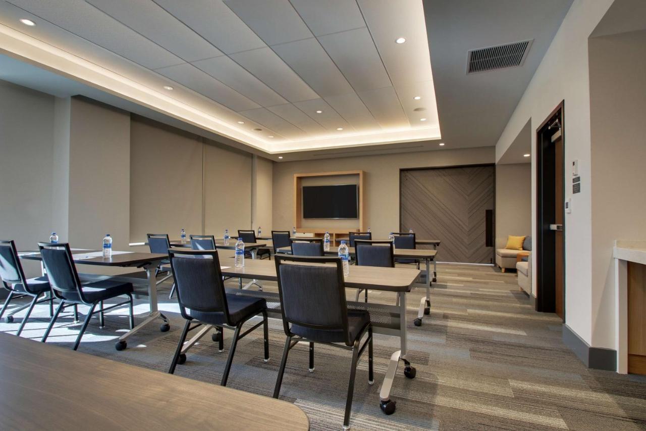Hyatt House 3*